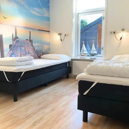 Great Near The And Sea * Sint Maartensvlotbrug