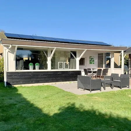 Great Near The And Sea * Sint Maartensvlotbrug